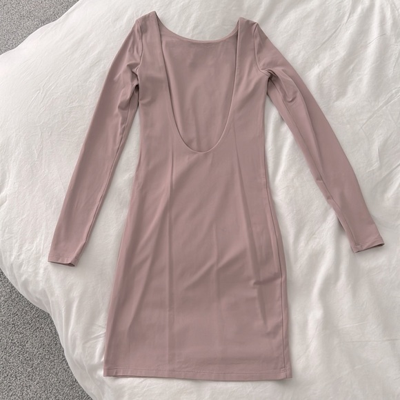 Aritzia Babaton Contour dress XXS - Picture 12 of 13